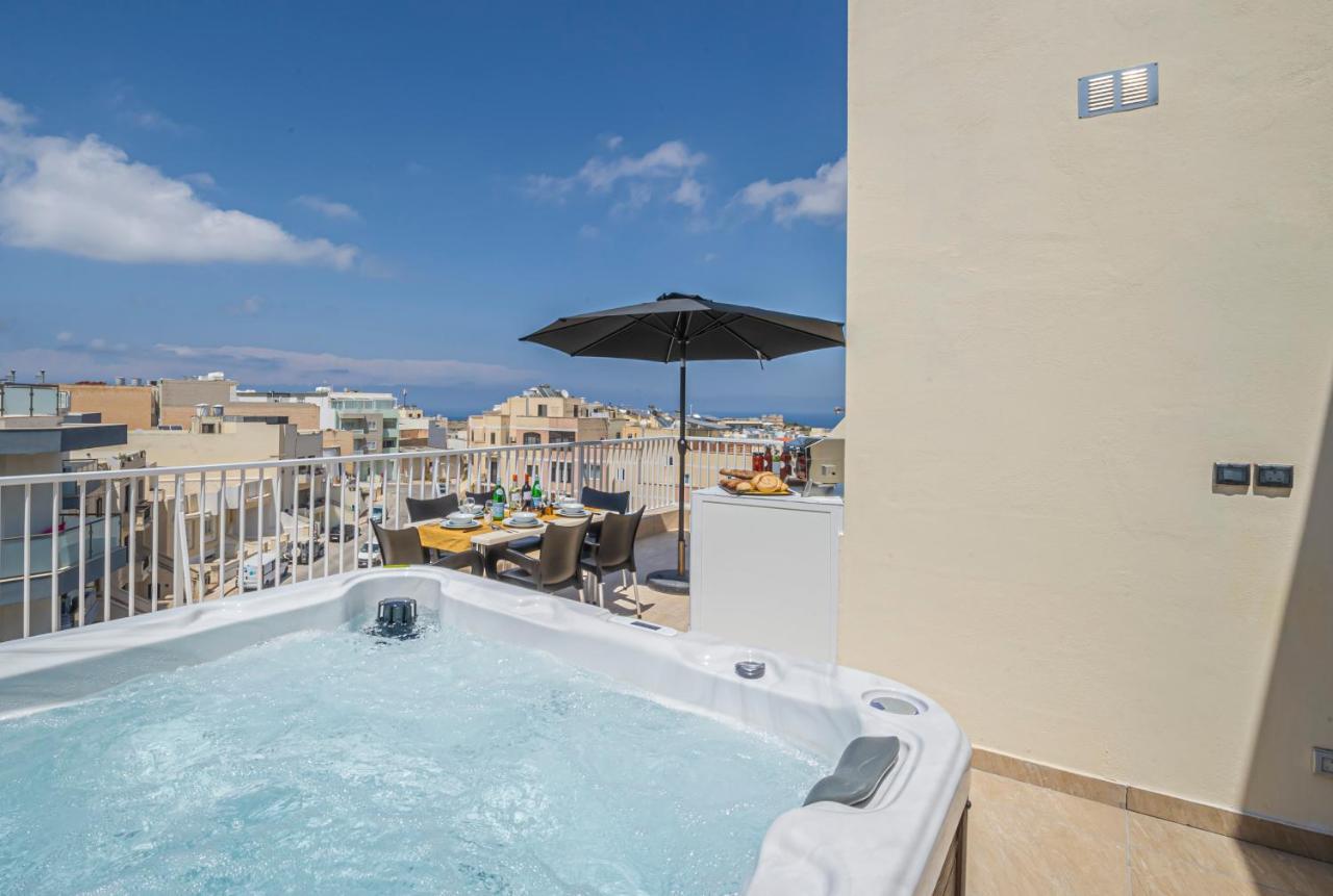 Summer Breeze Penthouse With Private Hot Tub & Terrace With Panoramic Views, By Getawaysmalta Мелліха Екстер'єр фото