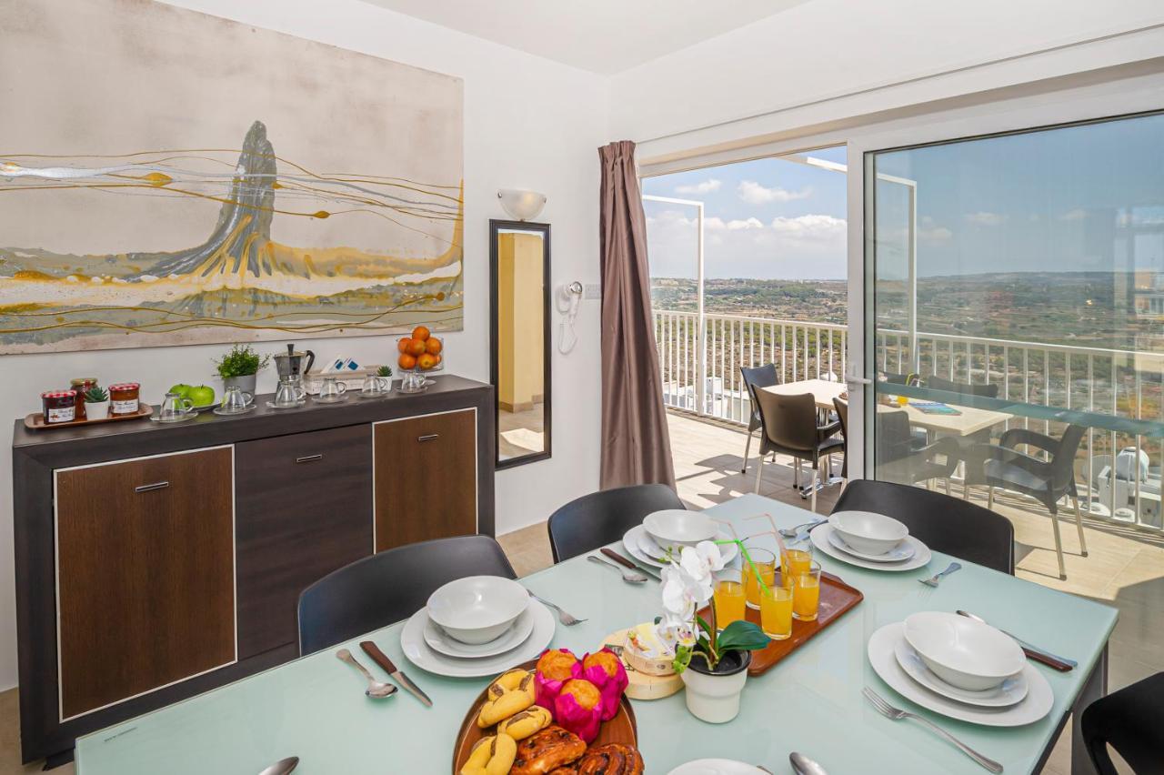 Summer Breeze Penthouse With Private Hot Tub & Terrace With Panoramic Views, By Getawaysmalta Мелліха Екстер'єр фото