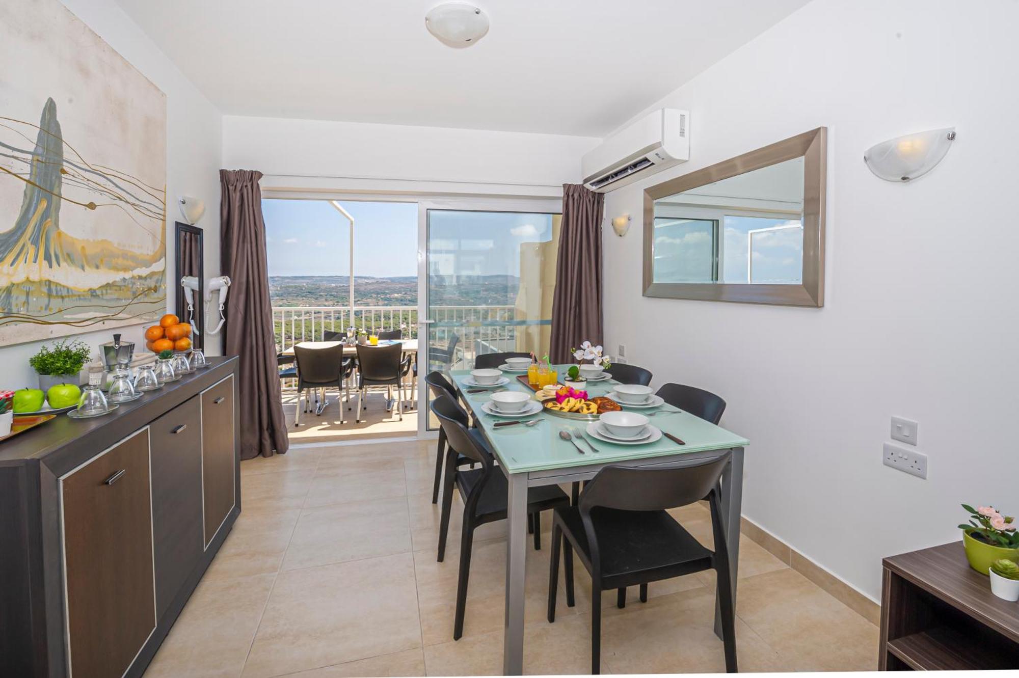 Summer Breeze Penthouse With Private Hot Tub & Terrace With Panoramic Views, By Getawaysmalta Мелліха Екстер'єр фото