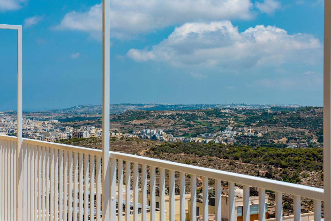 Summer Breeze Penthouse With Private Hot Tub & Terrace With Panoramic Views, By Getawaysmalta Мелліха Екстер'єр фото