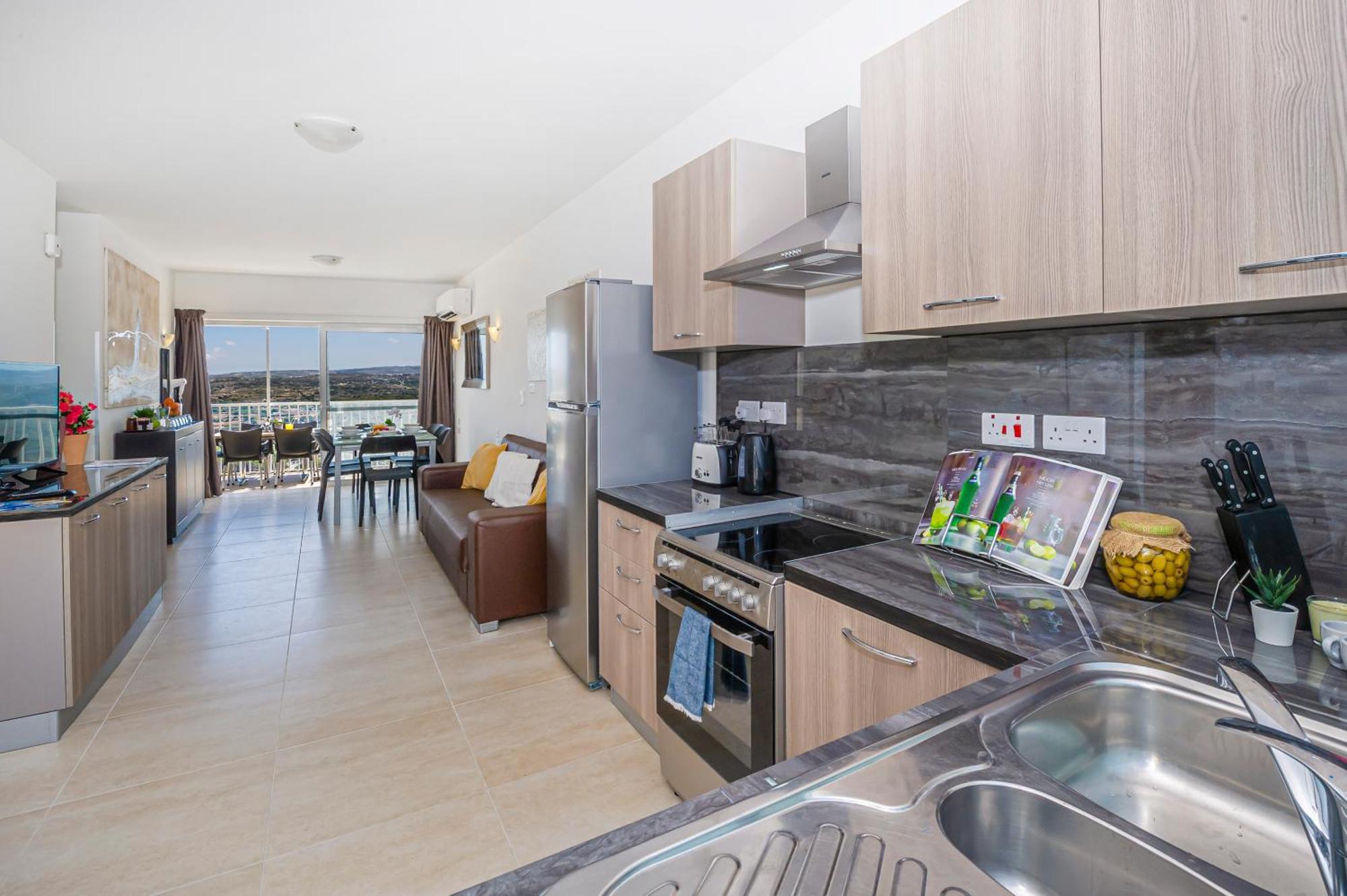 Summer Breeze Penthouse With Private Hot Tub & Terrace With Panoramic Views, By Getawaysmalta Мелліха Екстер'єр фото