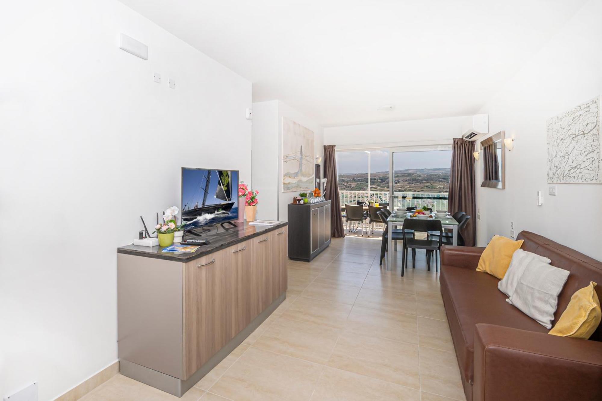 Summer Breeze Penthouse With Private Hot Tub & Terrace With Panoramic Views, By Getawaysmalta Мелліха Екстер'єр фото